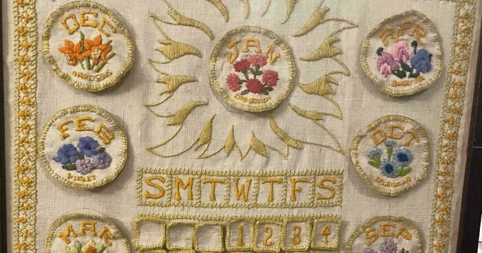 “This Gold Bar”: 53 Suspiciously Good Things People Actually Found In The Goodwill Bins (New Pics)