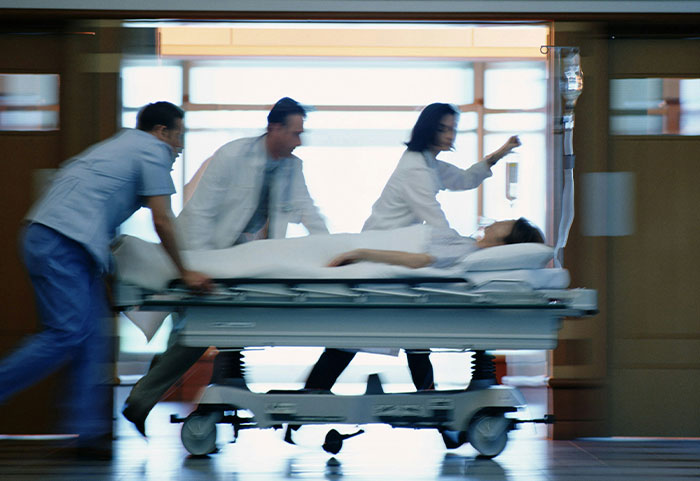 “I Knew Something Was Wrong”: 45 Times People Gut Warned Them About Something Horrible