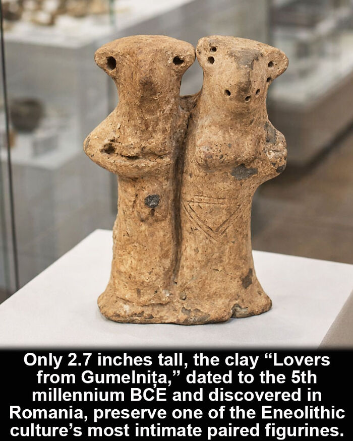 Clay Lovers from Gumelnita figurine, an ancient historical marvel from the 5th millennium BCE, showcasing Eneolithic culture art.