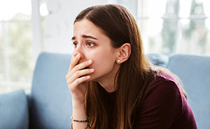 People Online Call Out Woman For Not Seeing How Bad Her Husband Is