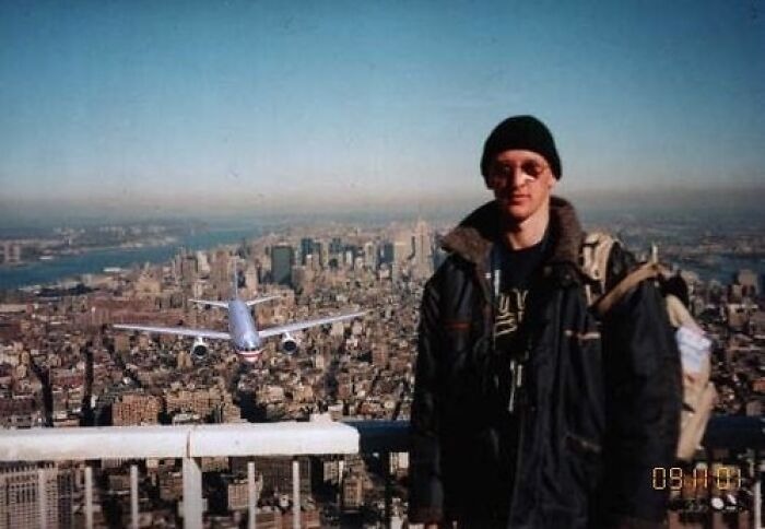 "Tourist Guy", 2001