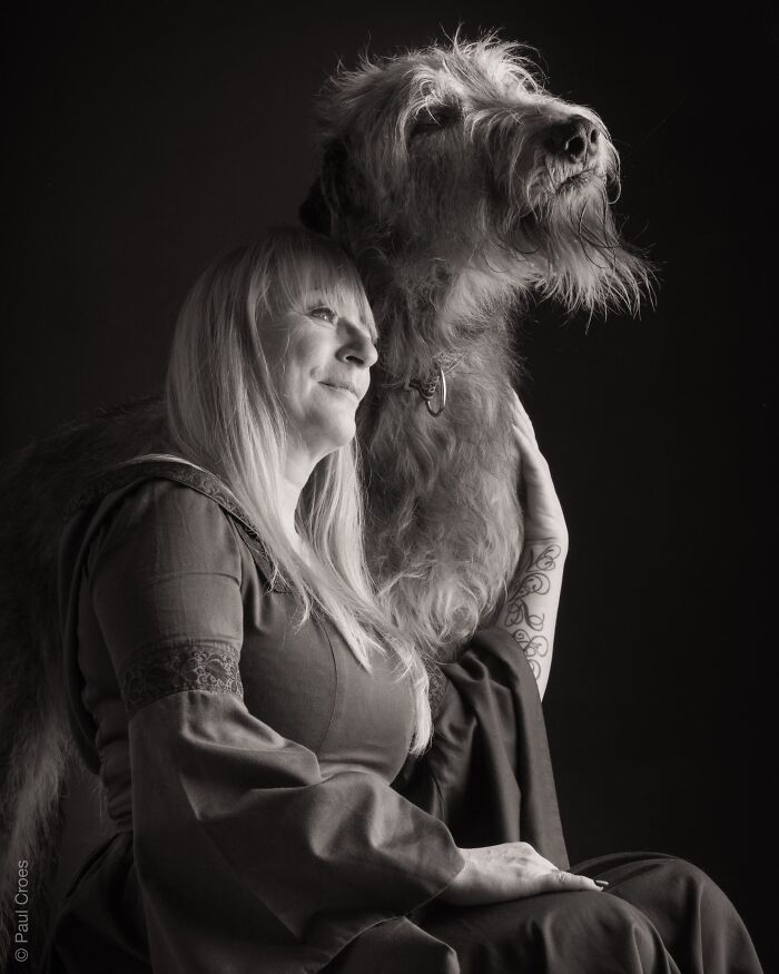 These Studio Portraits Capture The Deep, Silent Bond Between Dogs And Their Humans (30 Pics)