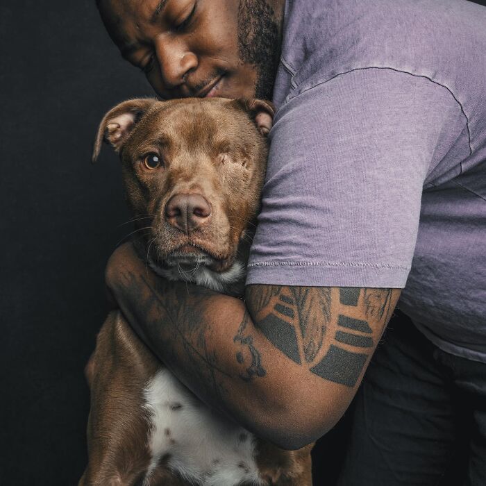 “Gotcha Day!” Captures Heartwarming Studio Portraits Of Rescue Dogs And Their Forever Humans (40 Pics) Interview