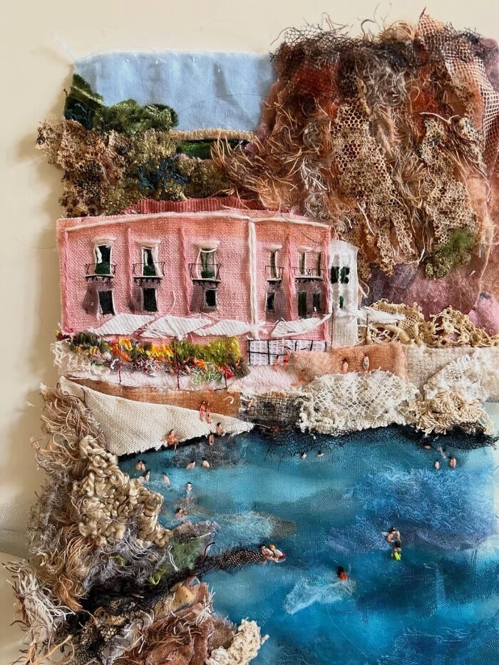 Les Fenêtres De La Maison Rose D’après