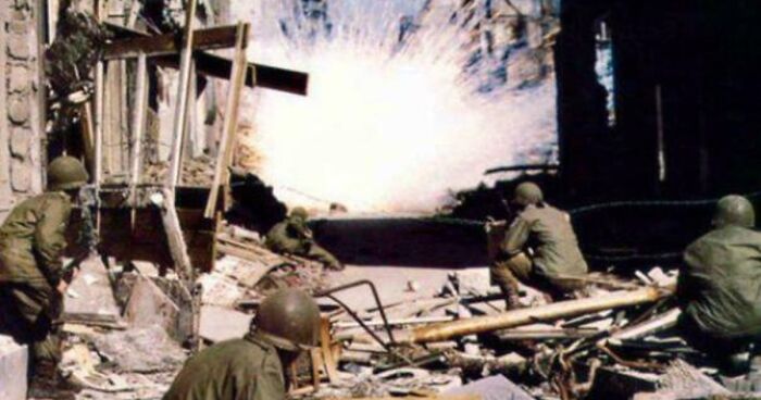 51 Historical Photos That Represent A Vastly Different World From Today (New Pics)