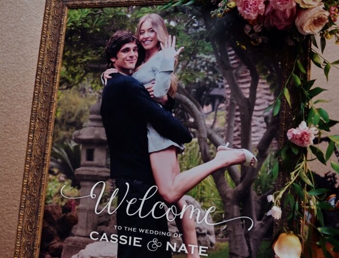 "Bastante pouco elegante": Os fãs destroem o casamento 'Euphoria' de Sydney Sweeney por causa de um detalhe