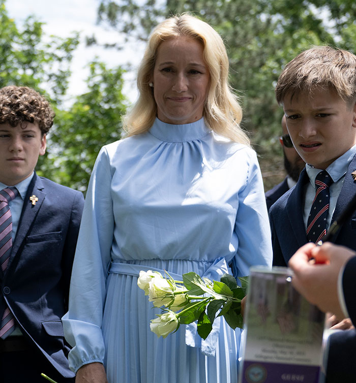 Pete Hegseth's Wife Faces Backlash Over "Temu" Dress For White House Correspondents' Dinner