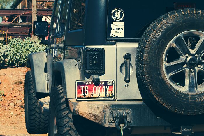 “She Was Living In Our Walls”: 69 Stories That People Can’t Tell Because Nobody Believes Them