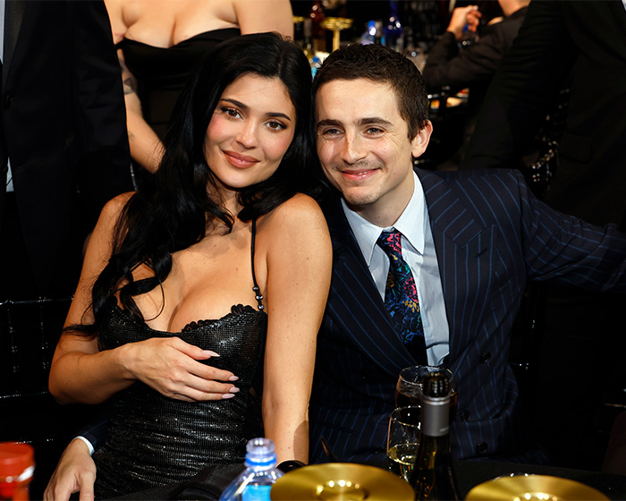 Lisa Rinna And Harry Hamlin Go Viral With Funny Recreation Of Kylie Jenner And Timoth&eacute;e Chalamet's Beach Pics