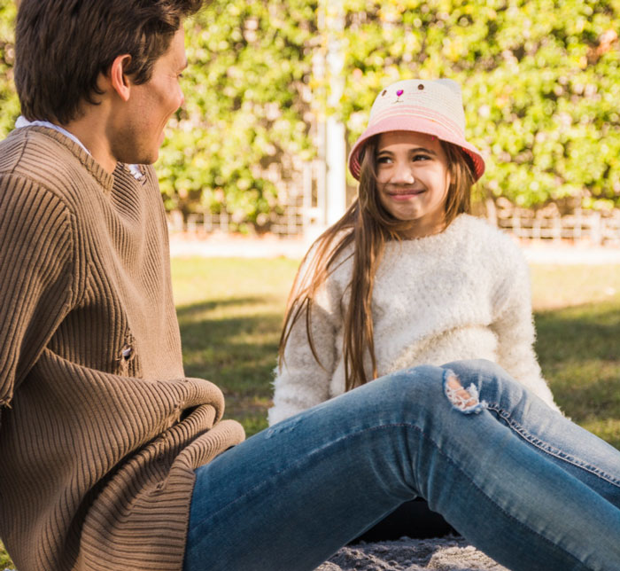 Woman Demands Boyfriend Chooses Between Her And Her Abandoned Sister: "Isn't Ready To Become A Mother"