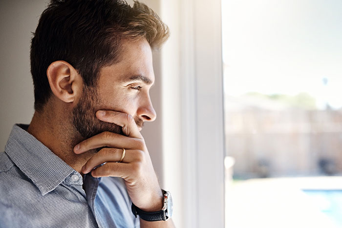 29YO Broke Guy With Bad Temper Wants To Marry 18YO, Gets A Reality Check From Her Fam Instead Of A Wife