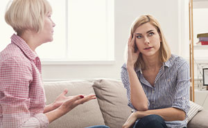 Woman Abandons Kids For BF, Tries To Move Back In With Them Years Later After Being Dumped By Him