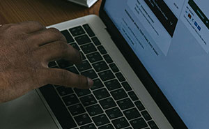 “The Most Beautiful Place I’ve Argued With My Wife”: 67 Of The Most Hilarious Reviews (New Pics)