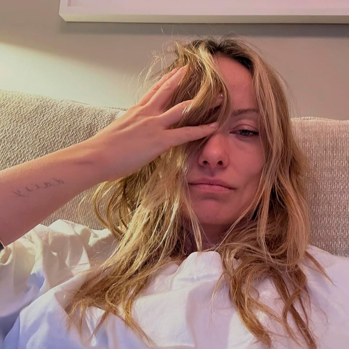 "Alguém em Hollywood ainda tem gordura bucal?" O novo visual de Olivia Wilde desperta preocupações "Alguém em Hollywood ainda tem gordura bucal?" O novo visual de Olivia Wilde desperta preocupações