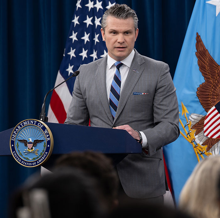 Pete Hegseth's Wife Faces Backlash Over "Temu" Dress For White House Correspondents' Dinner