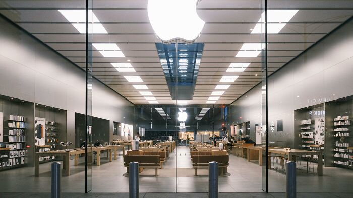 79 Ridiculously Laughable Customer Complaints That Made Everyone Question The Person’s Intelligence