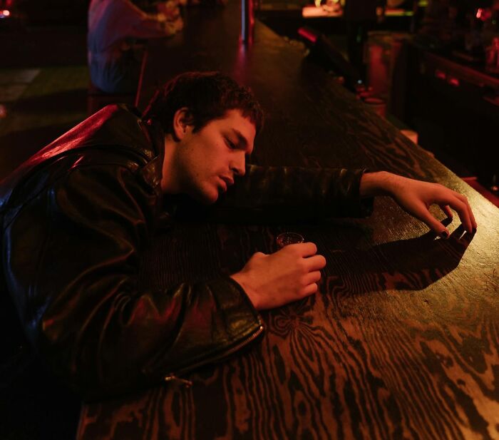 49 Shocking Stag And Hen Party Stories That Would Break Off Most Engagements