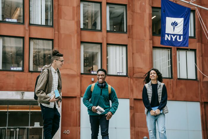 “Recorded The Date With His Glasses”: 75 People Recall Some Of Their Absolute Worst First Dates