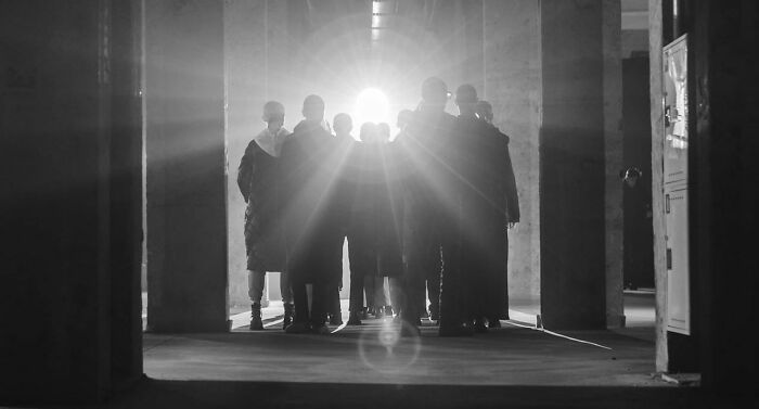 “They Thought I Was Crazy”: 77 Creepy Incidents That Made People Believe In The Paranormal