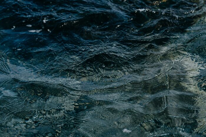 57 Chilling Stories Of People Losing Their Lives Because They Were Late