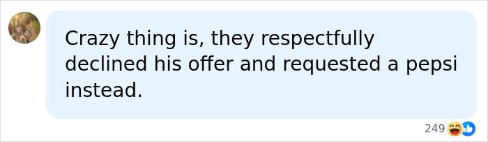 Message bubble showing text about the tourist arrested for trying to reach the world&rsquo;s most isolated tribe with a can of Coke.