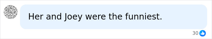 Lisa Kudrow Makes Sad Confession About Her Place In 'Friends' Cast