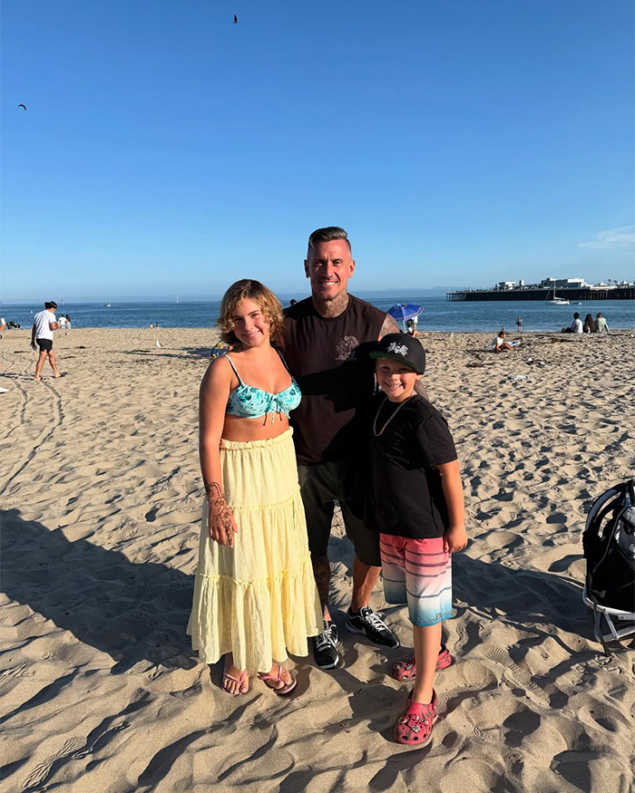 Pink Under Fire Over 14YO Daughter Willow's "Inappropriate" Red Carpet Look