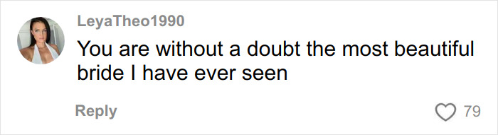 Modelo plus size provoca reação renovada sobre seu vestido de noiva depois que ela chega à revista Vogue