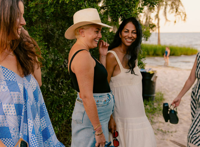 Not To Make You Paranoid, But Here Are 61 Tiny Details That Gave Away A Cheating Partner