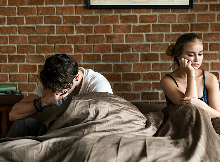 Not To Make You Paranoid, But Here Are 61 Tiny Details That Gave Away A Cheating Partner
