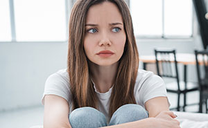 Man Finds A “Better Woman” Who Will Be His Stay-At-Home Wife And Leaves, Tries To Return But Wife Blocks Him