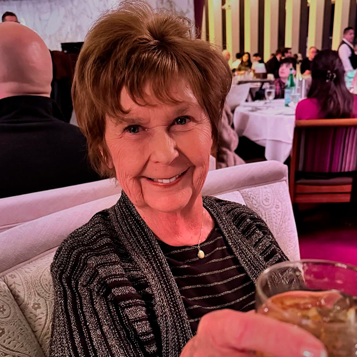 Por que Savannah Guthrie desapareceu de 'Hoje' no meio da entrevista com Anne Hathaway