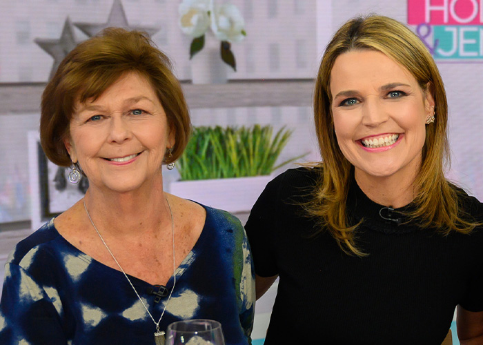 Por que Savannah Guthrie desapareceu de 'Hoje' no meio da entrevista com Anne Hathaway