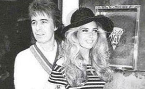 Pop Culture Tried To Gaslight Everyone Into Thinking These 41 Crazy Things Were Normal