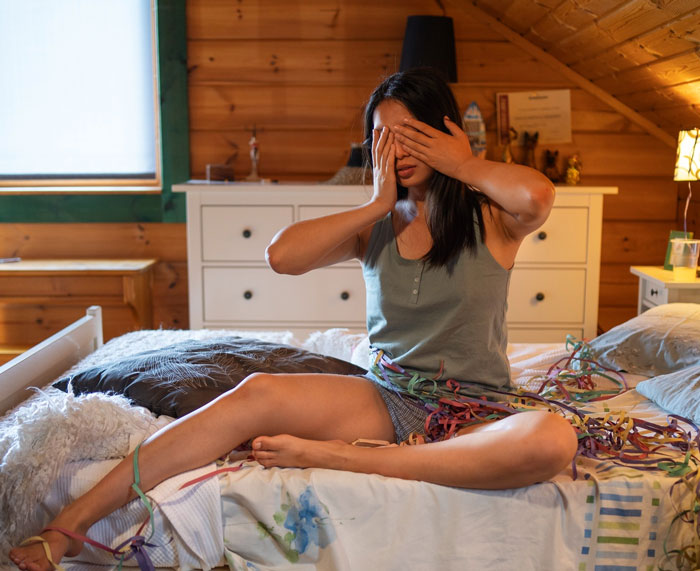 "It'll Cost You Your Husband": Friend Refuses To Pay $200 To Woman's BF, Woman Causes Her Divorce