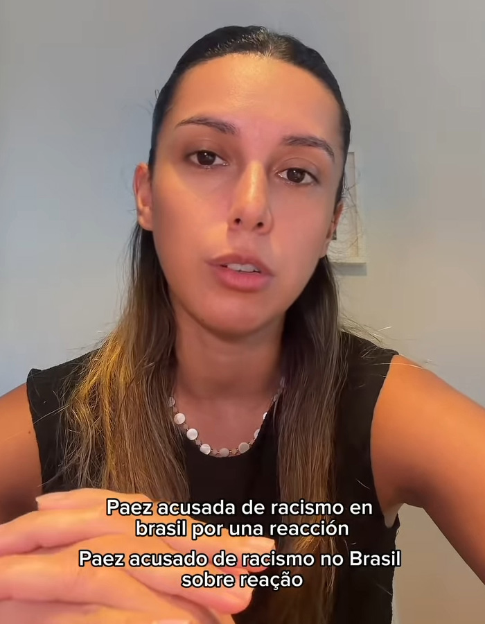 Um único gesto pode levar turista de 29 anos à prisão por anos sob leis antirracismo