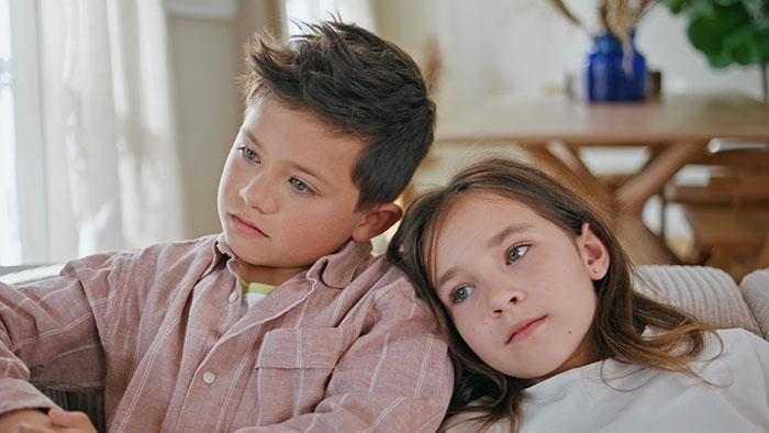 Widower Repaints Stepchildren’s Rooms After They Move Out, Family Accuses Him Of “Erasing” Them Widower Repaints Stepchildren’s Rooms After They Move Out, Family Accuses Him Of “Erasing” Them