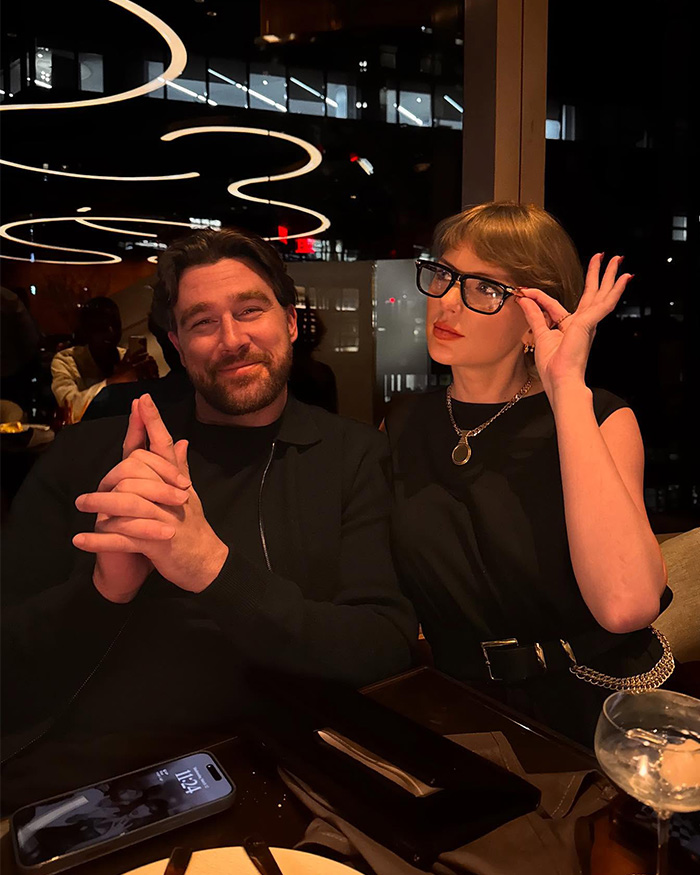 A recente aparição e comportamento de Taylor Swift estimulam rumores de gravidez