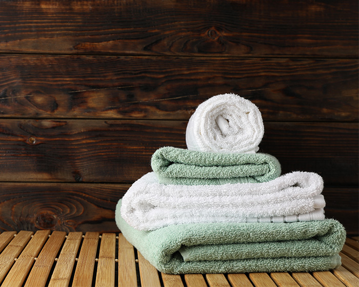 Insiders da Equinox Gym falam sobre indecência, sinais secretos de toalhas e vestiários agressivos