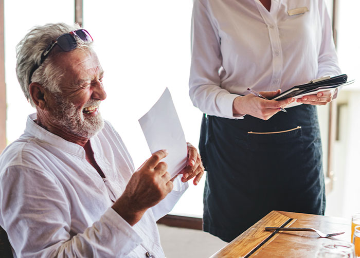 45 Infuriating Stories For People Who’ve Had Enough Of Tipping Culture