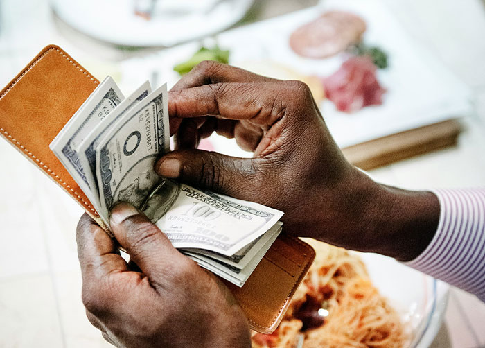 45 Infuriating Stories For People Who’ve Had Enough Of Tipping Culture