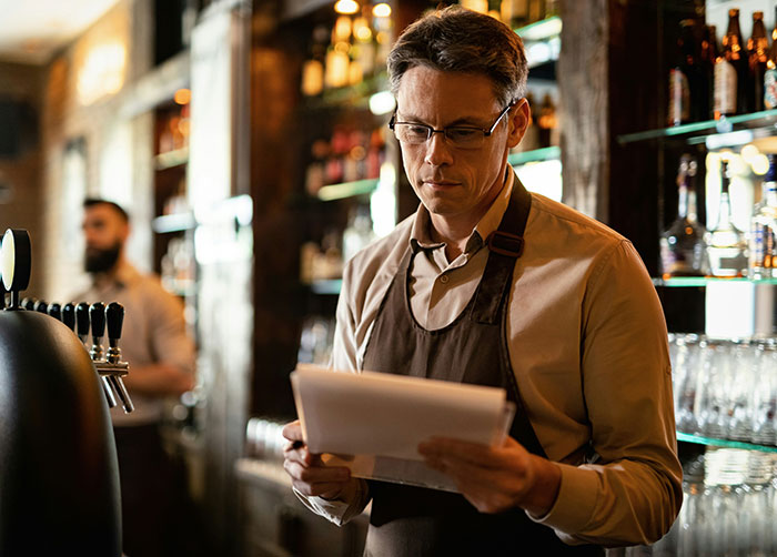 45 Infuriating Stories For People Who’ve Had Enough Of Tipping Culture