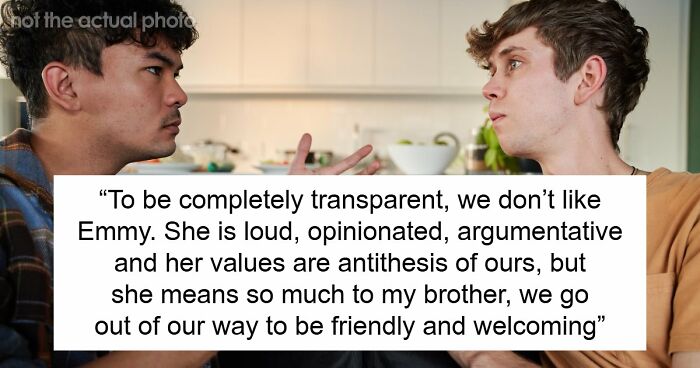 GF Uses BF’s Fam As Her Free Therapist, They’re Fed Up As She Turns Every Dinner Into A Trauma Recap