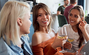 GF Burns All Bridges After BF’s Fam Reveals They’re Tired Of Her Constantly Trauma-Dumping On Them