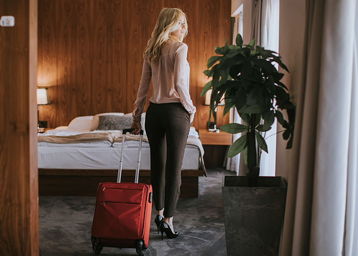 "Full Of Free Water": 38 Hotel Hacks People Swear By That Others Don’t Know