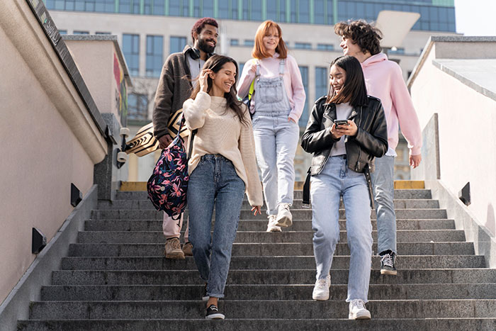 Clever Uncle Tricks Fam's Attacker Into Drunken Confession, Captures It On Camera In Secret Mission