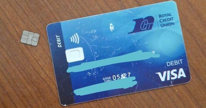 “Decided To Fall Apart Before My Wedding”: 59 Times Things Broke So Badly, It Looked Intentional