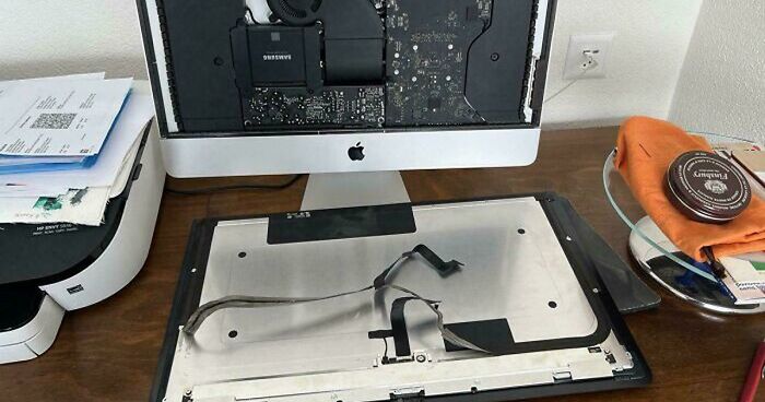 “Decided To Fall Apart Before My Wedding”: 59 Times Things Broke So Badly, It Looked Intentional