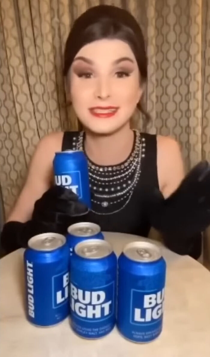 37 Companies That Messed With The Public, Got Boycotted, And Watched Millions Disappear