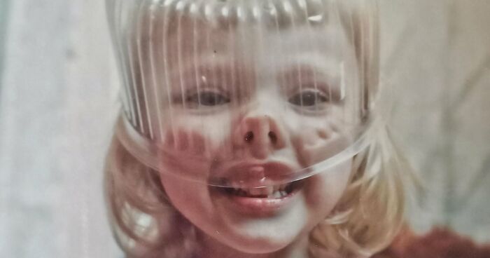 79 Funny And Chaotic Childhood Photos These Folks Probably Wanted To Burn